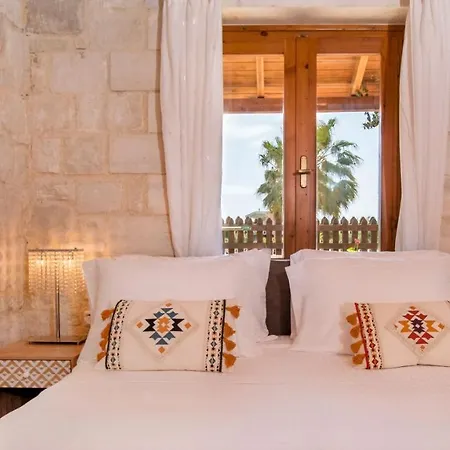 World Tavronitis (Crete)